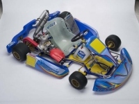 SI NOLEGGIA TELAIO TOP KART 2008 CON MOTORE KF3 COMER