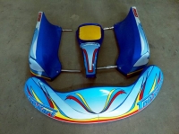 SET CARENATURE  SEMI NUOVI TOP KART  mini CON FERRI COMPETI